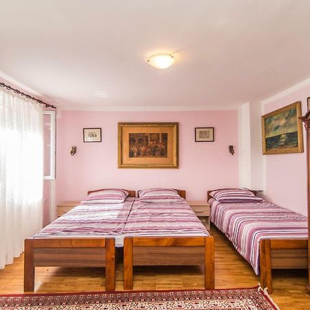 Apartmani Marina Poreč Buitenkant foto