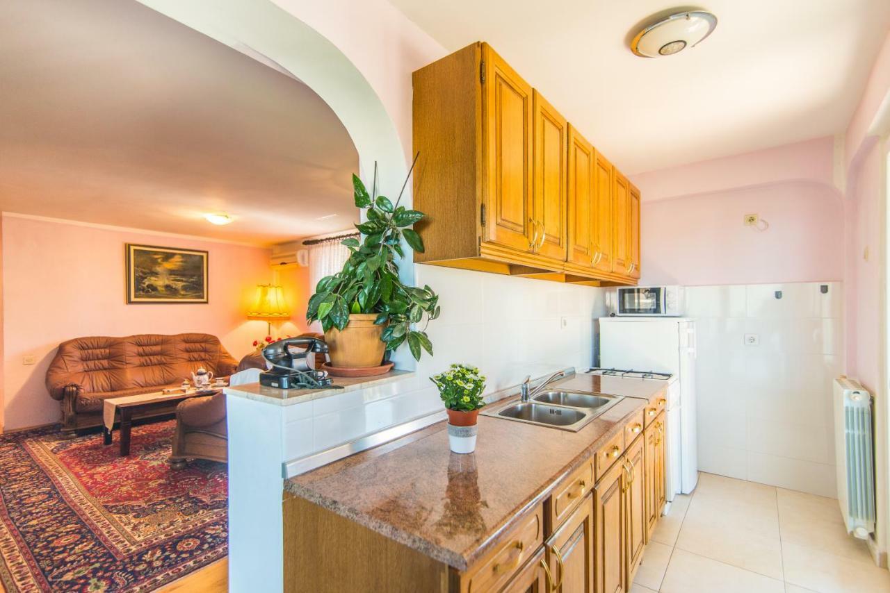 Apartmani Marina Poreč Buitenkant foto