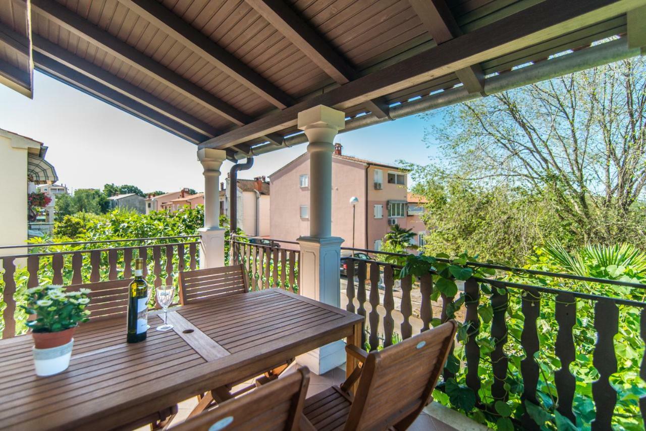 Apartmani Marina Poreč Buitenkant foto
